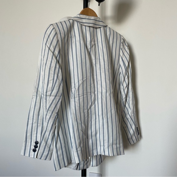 LOFT Striped Linen Blazer - Picture 7 of 7